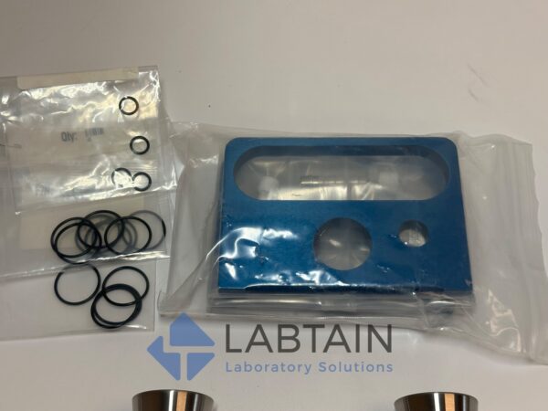 MilliporeSigma™ Filter Holder Vacuum Manifold | 3 Position | XX2504735 - Image 2