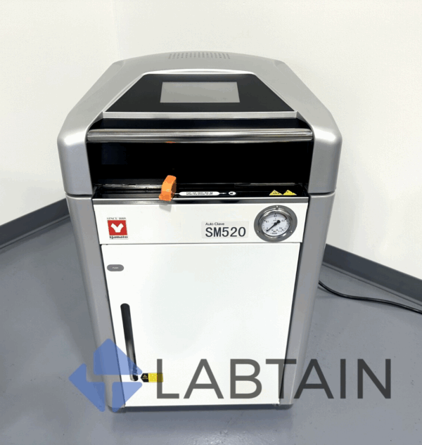 Yamato Scientific SM520 Laboratory Sterilizer Auto Clave |  50L Capacity