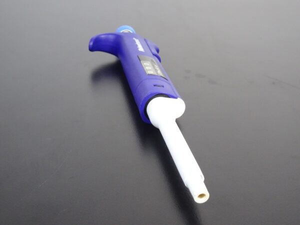 Fisherbrand Finnpiptte II Variable Pipette | 100-1000uL - Image 4