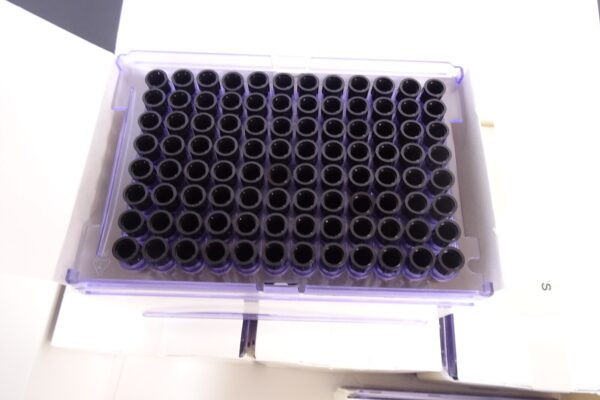 Tecan Genesis Compatible Tips | 50uL | 96x10 | 960 Tips - Image 3