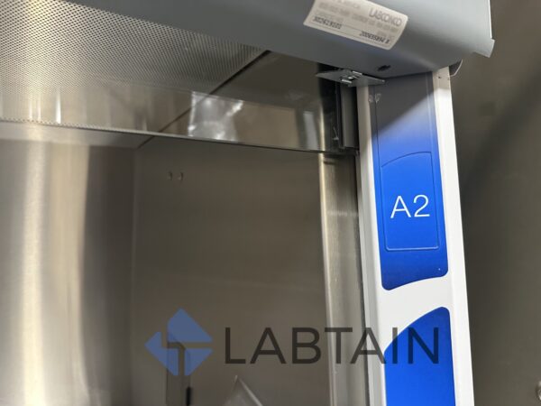 Labconco 302619101 6' Purifer Class II A2 Logic+ Biosafety Cabinet With Stand - Image 2