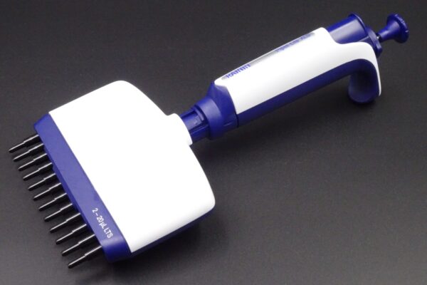 Rainin Pipet-Lite L20 | 2-20uL XLS | 12 Channel Manual Pipette | LTS Tips
