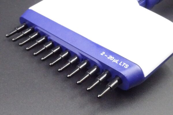 Rainin Pipet-Lite L20 | 2-20uL XLS | 12 Channel Manual Pipette | LTS Tips - Image 2