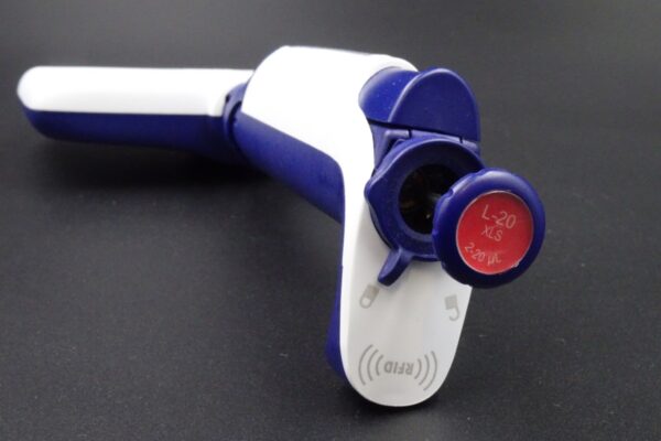Rainin Pipet-Lite L20 | 2-20uL XLS | 12 Channel Manual Pipette | LTS Tips - Image 4