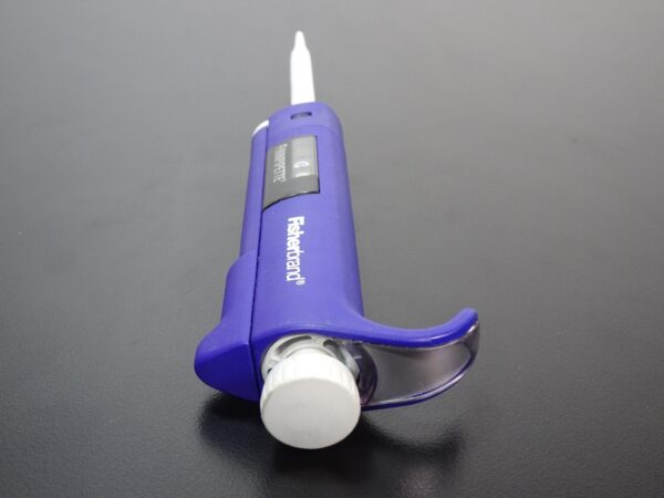 Fisherbrand Finnpiptte II Variable Pipette | 0.5-10uL