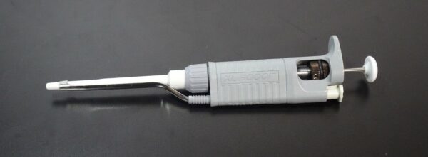 Denville Lab Pipette XL 3000i | P200 | 20-200uL |  w/Warranty - Image 2