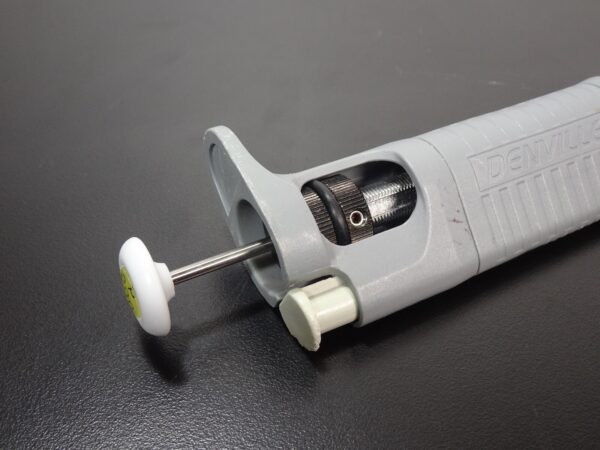 Denville Lab Pipette XL 3000i | P200 | 20-200uL |  w/Warranty - Image 3