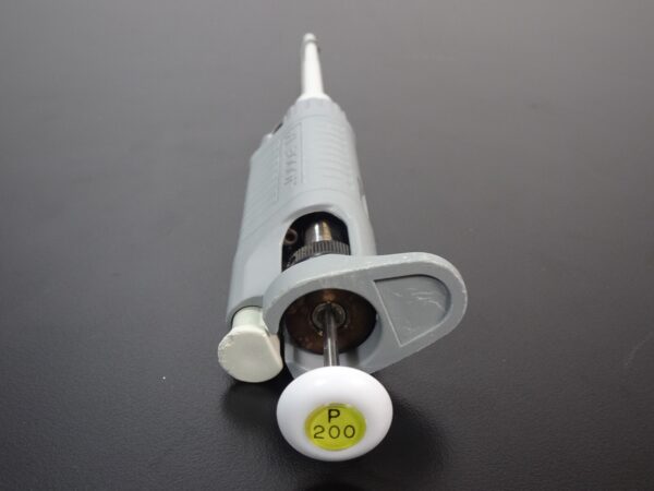 Denville Lab Pipette XL 3000i | P200 | 20-200uL |  w/Warranty - Image 5