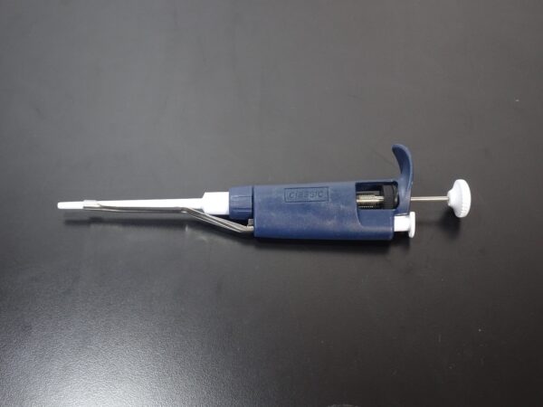 Rainin Classic Lab Pipette P100 | 10-100uL Single Channel Manual Pipette - Image 2