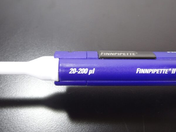 Fisherbrand Finnpiptte II Variable Pipette | 20-200uL - Image 5