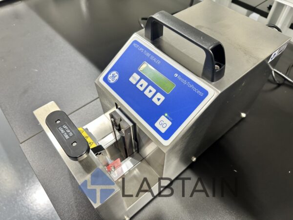 GE Healthcare Wave Biotech Hot Lips Tube Sealer 28945372 - Video - Image 2